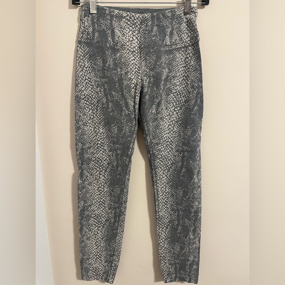 Hard Tail Gray Snake Print Cropped Pants